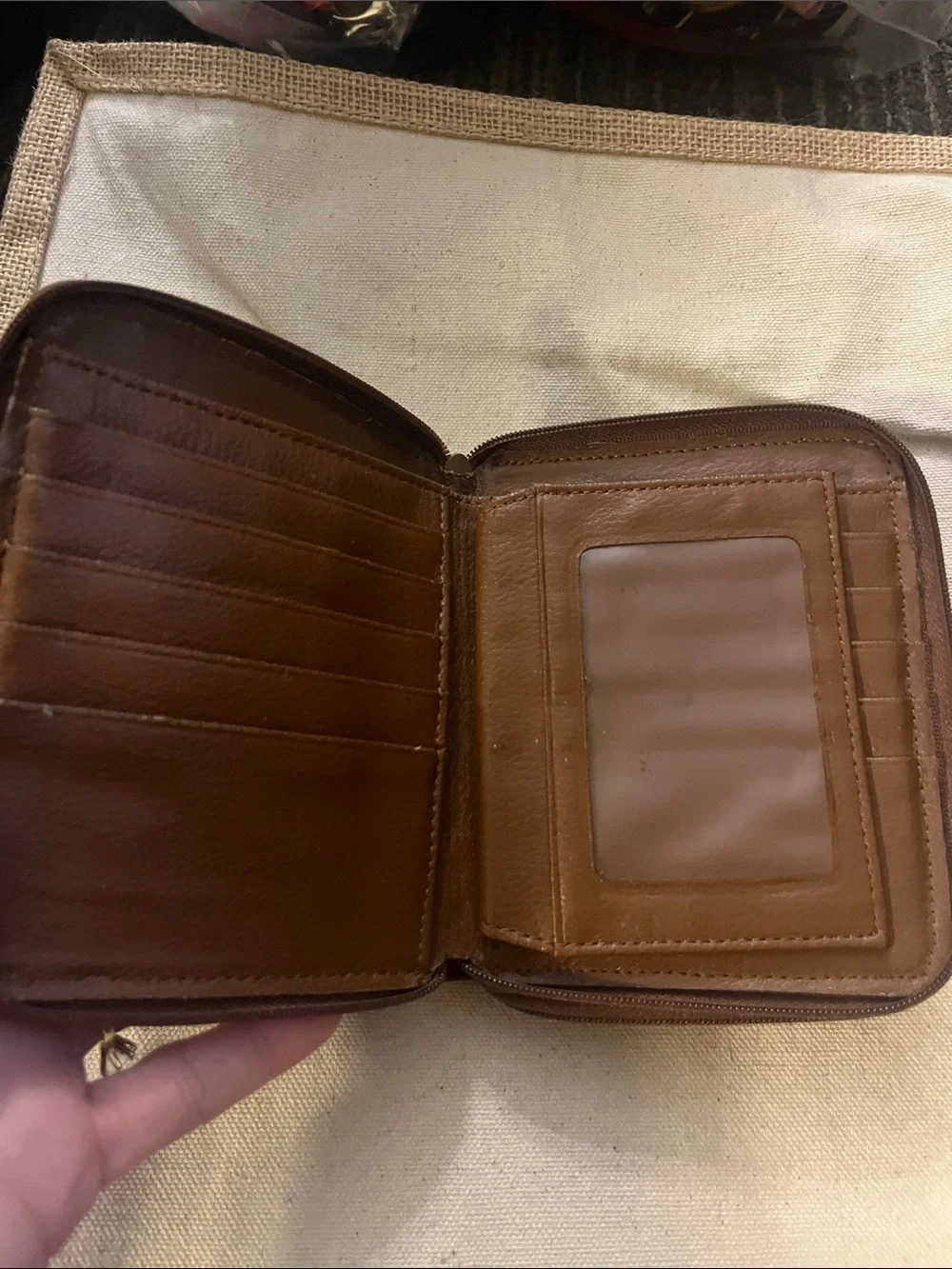 Men's Brown Leather Zip Wallet with Embossed Panel VTG wallet 110